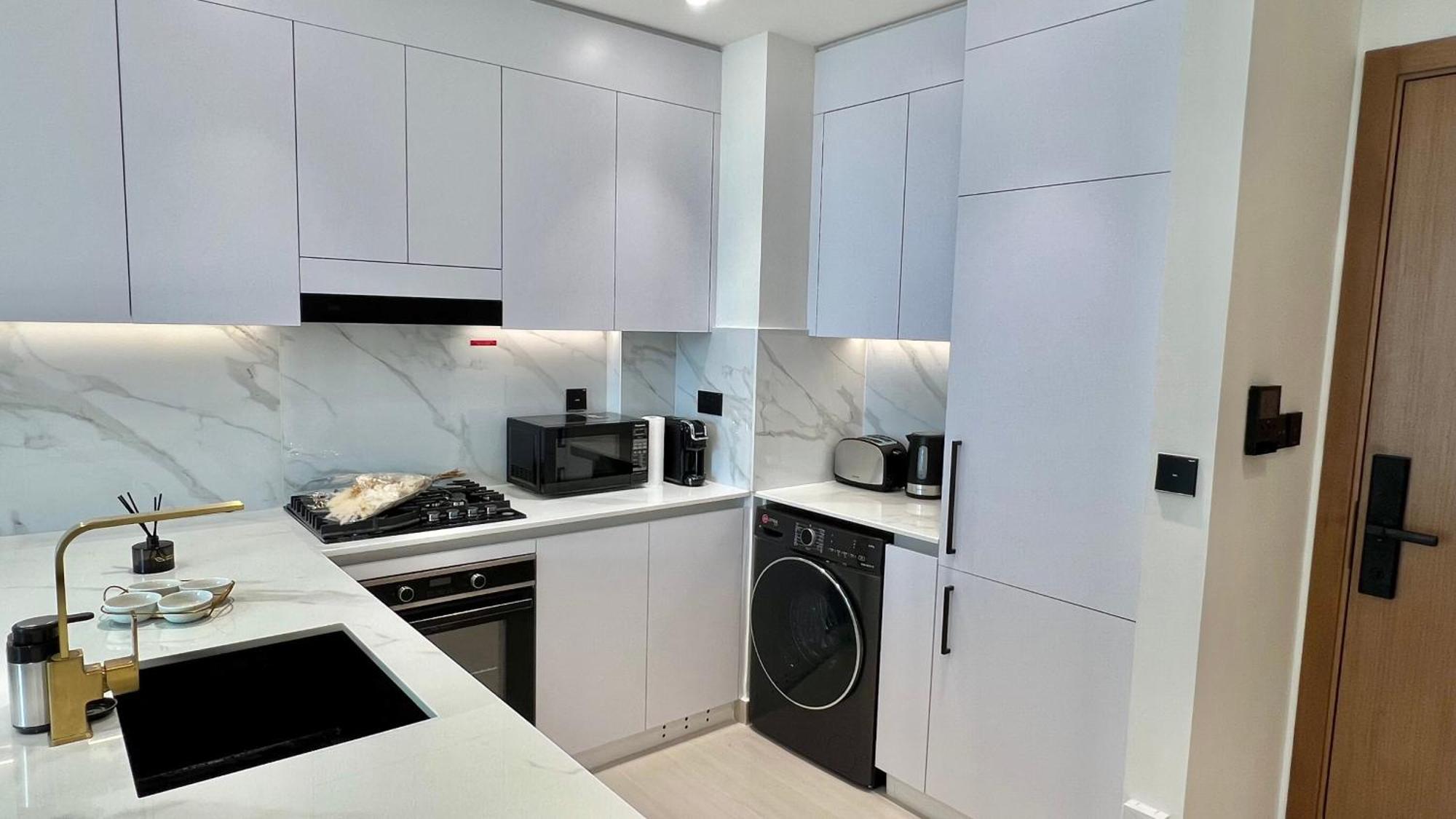 Luxury In Binghatti Amber Apartment *